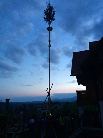 Maibaumaufstellen 2017